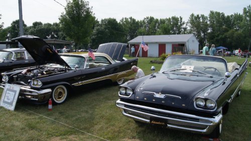 When the 1957 DeSoto Adventurer pushed Chrysler performance