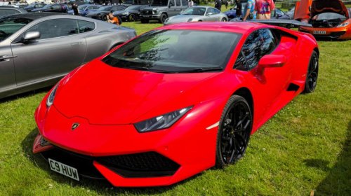 These cars made similar horsepower from wildly different engines