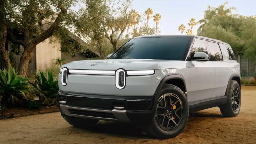 Rivian R2: Compact electric SUV with 656 HP performance