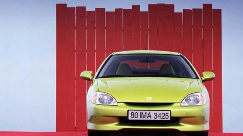 How Toyota’s 2AR-FXE 2.5-liter inline-4 keeps modern hybrids reliable