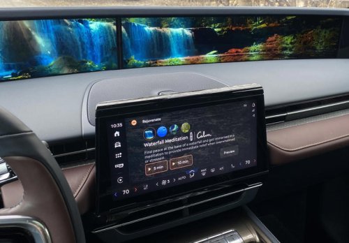 I drove the 2026 Lincoln Nautilus Hybrid Black Label AWD. Here’s my honest review