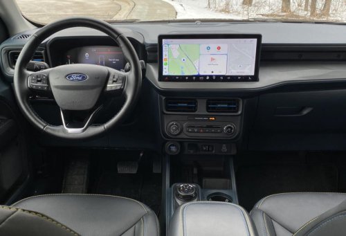 2026 Ford Maverick Lobo vs. 2026 Hyundai Santa Cruz Limited. Which one is right for you?