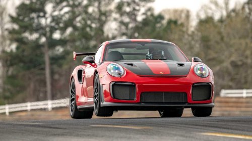 Top 10 coolest cars powered by twin-turbocharged engines