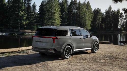 2026 minivan hybrid fuel savings: Kia Carnival and Toyota Sienna