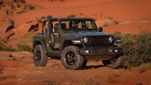 Only 2 SUVs offer removable roof and doors: Ford Bronco and Jeep Wrangler
