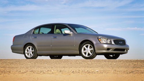 The Nissan President is an underrated luxury sedan that rivals the Mercedes S-Class