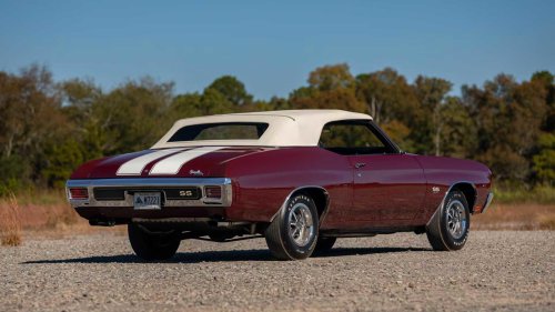The Chevelle that matched the Hemi and left dealers confused