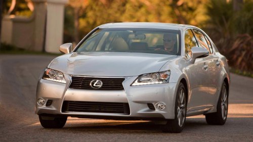 The Japanese flagship luxury sedan that's a steal and ultra reliable