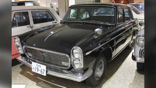 10 luxury cars from Japan that stand alone