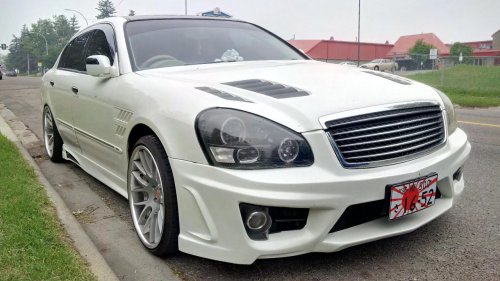 10 luxury cars from Japan that stand alone