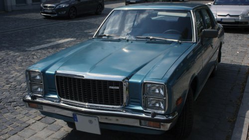 10 luxury cars from Japan that stand alone