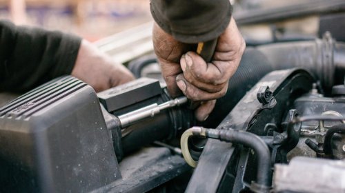 Stop putting it off: Handle these 7 car maintenance projects this spring