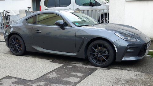 10 sports cars that rival the Porsche 911 on a budget