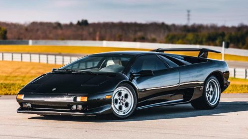 10 classic sports cars that have tremendous value now