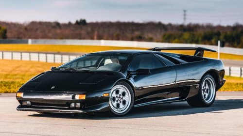 10 classic sports cars that have tremendous value now