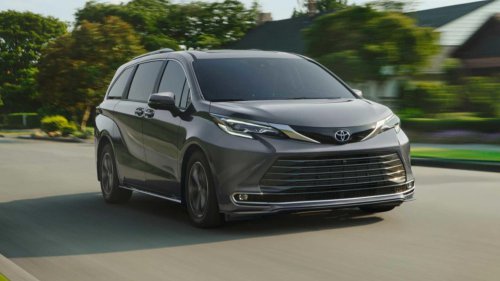 2026 minivan hybrid fuel savings: Kia Carnival and Toyota Sienna
