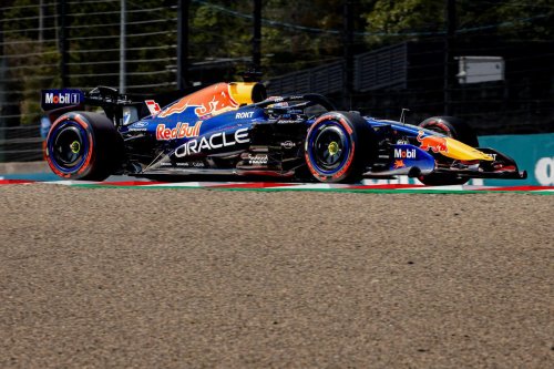 Max Verstappen, crítico con el Red Bull tras el liderazgo de Isack Hadjar en el GP de Japón: "Es impredecible"