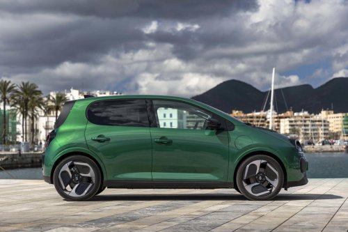 El Renault Twingo está de vuelta: ahora convertido en eléctrico y con un precio por debajo de los 20 mil euros
