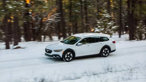10 near-perfect cars that no one remembers today