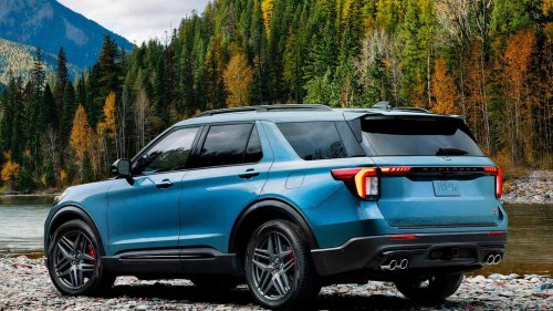 Chevrolet, Ford, Ford Explorer, 2022 Chevrolet Tahoe is a full-size bargain compared to a new Ford Explorer
