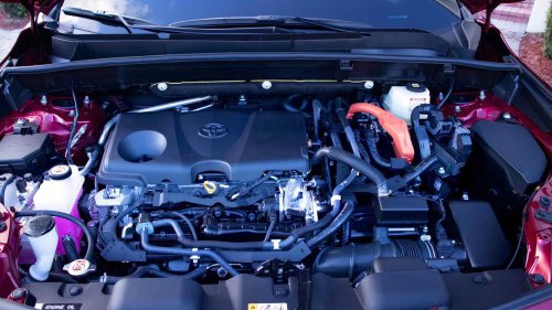 Why the Toyota Venza Hybrid deserves more attention