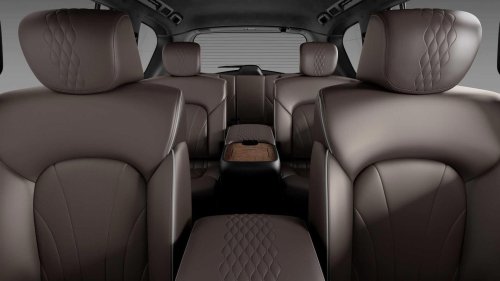 Infiniti, The 2015 Infiniti QX80 has an interior that puts new luxury cars to shame