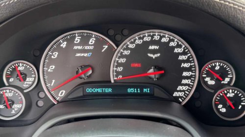 The first American car to break 100 horsepower per liter