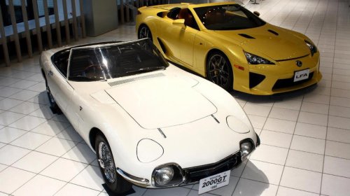 Why Toyota only built two convertible 2000GTs