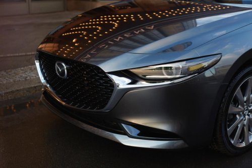 Mazda, FWD, I drive the 2026 Mazda Mazda3 hatch FWD manual. Here's my honest review