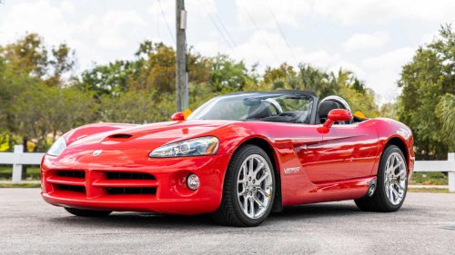 The first production car to break 500 pound-feet of torque