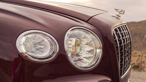 2026 Bentley Flying Spure Azure: All the Details