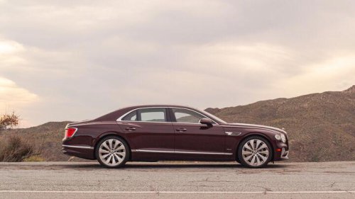 2026 Bentley Flying Spure Azure: All the Details