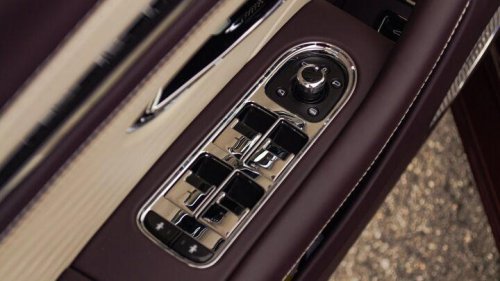 2026 Bentley Flying Spure Azure: All the Details