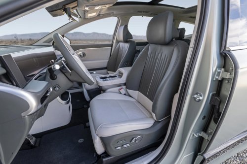 2026 Kia EV9 GT-Line vs. 2026 Hyundai IONIQ 9 Limited. Which three-row EV should you choose?