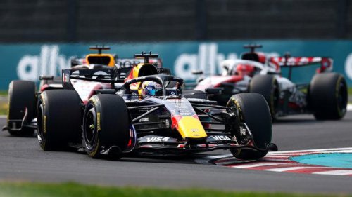 Red Bull echa una mano a Verstappen tras sus declaraciones incendiarias. El problema es que se la ha echado al cuello