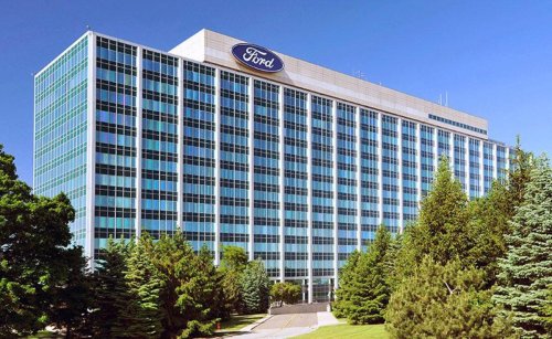 Ford, Stellantis, Ford and Stellantis sue the same dealer over $18 million dispute