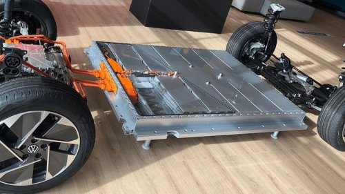 Volkswagen, Cupra, Volkswagen y CUPRA activan una revisión masiva por un posible problema en la batería de 100.000 coches eléctricos