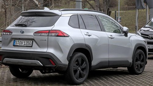 20 cars that handle high mileage without huge repair costs