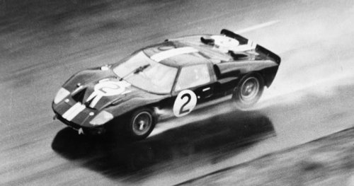 SuperCar, The rivalry that forced America to build its first true supercar