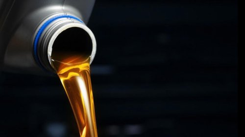 Here's how to decipher the different grades of motor oil