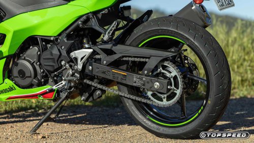 The lightweight sports bike that builds real riding confidence