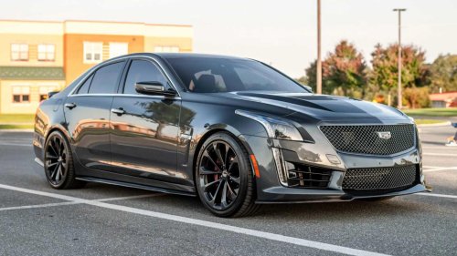 The last V8 sedan you could buy with a manual transmission