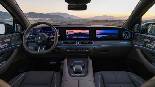 The S-Class of SUVs just got a massive upgrade for 2027