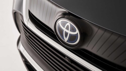 Toyota, Toyota Prius: The longest-kept car in the US