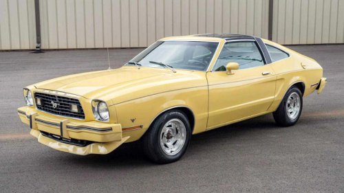 The overbuilt American car that defied logic