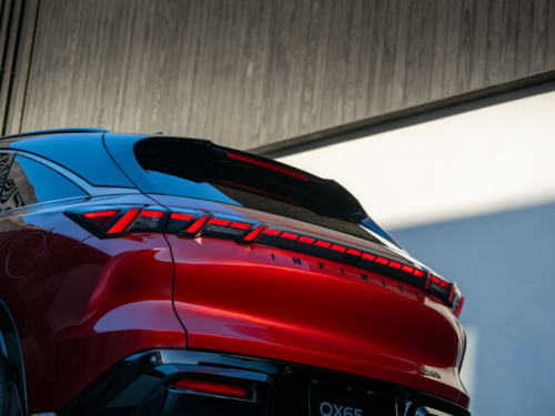 Infiniti put real gold in the paint of its new QX65