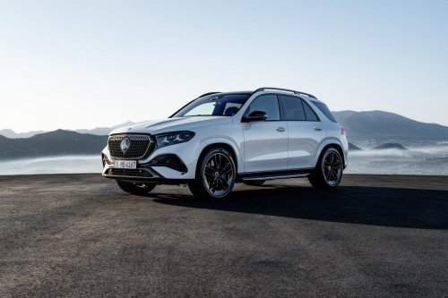 Mercedes-Benz, Mercedes-Benz targets higher volume after years of sliding sales