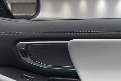 Ford wishes the Expedition a happy 30th birthday with appearance pack