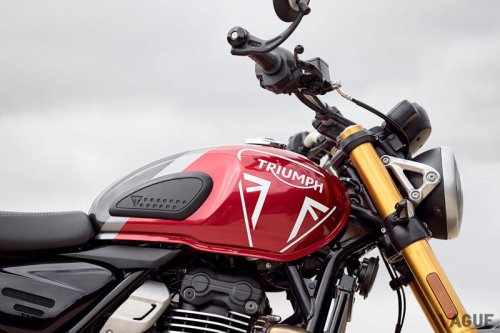 ヤマハ | マツダ | アストンマーティン | マセラティ | マクラーレン | スマート | アウディ | ベントレー | シトロエン | ホンダ | ヒョンデ | インフィニティ | ランボルギーニ | ランドローバー | メルセデス・ベンツ | フォルクスワーゲン | フィアット | トヨタ | いすゞ | スバル | ビュイック | クライスラー | ダイハツ | ロールス・ロイス | キャデラック | クプラ | レクサス | メルセデス | ジェネシス | ロータス | スズキ | テスラ | ポルシェ | アルピーヌ | シボレー | フェラーリ | フォード | ジャガー | ジープ | プジョー | ルノー | 排気量でマウント取ろう、なんてもう古いって! 大型バイクに引けを取らない中免で乗れる超高性能な現行「400ccスポーツ」3選