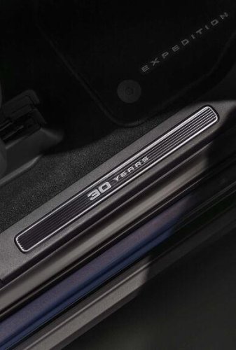 Ford wishes the Expedition a happy 30th birthday with appearance pack